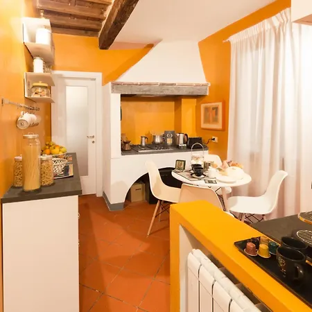 Centro Storico Pepi 22 Apartman *